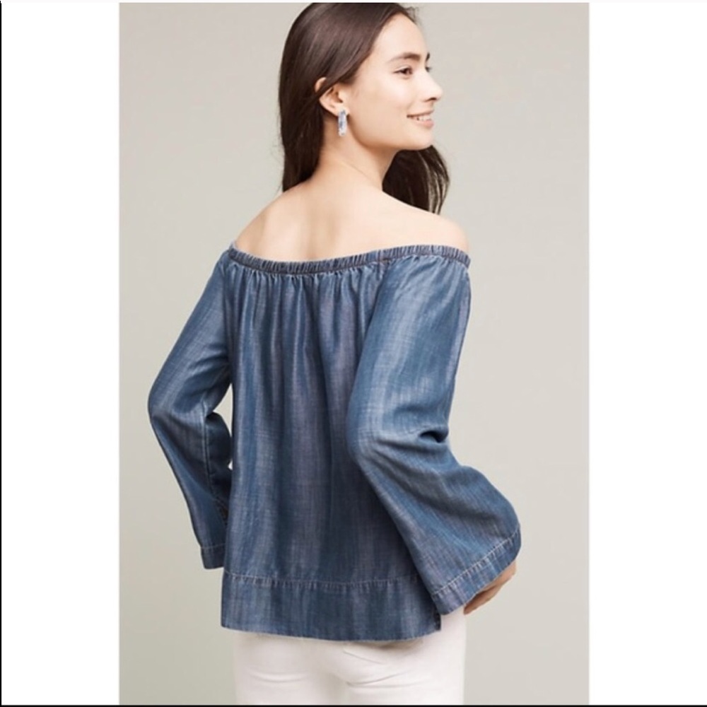 Cloth & Stone | off the shoulder chambray top - Picture 2 of 8